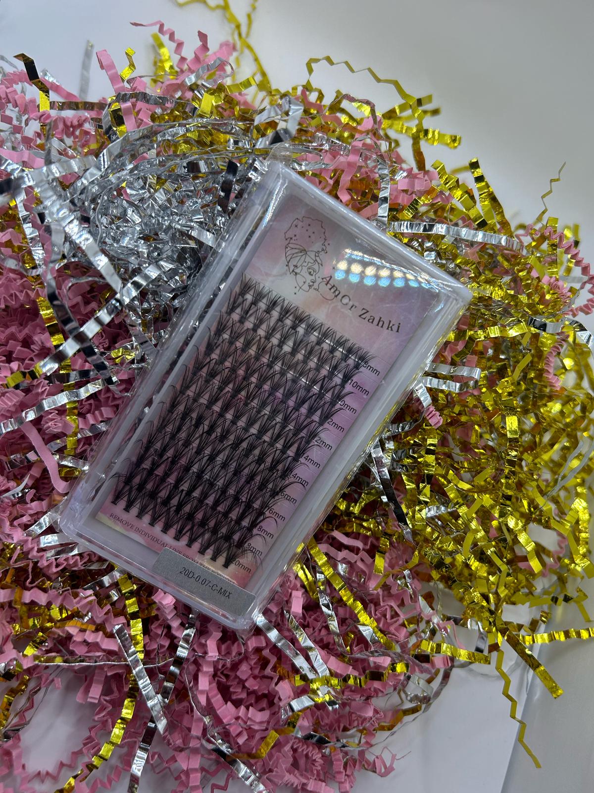 CLUSTER LASHES