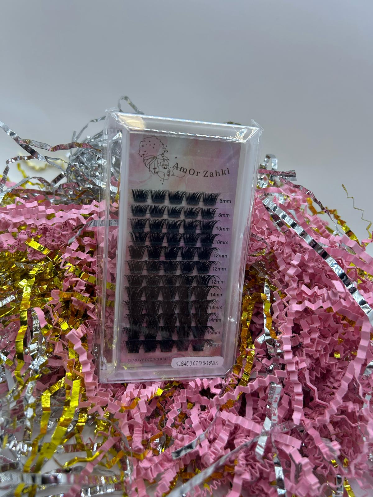 CLUSTER LASHES